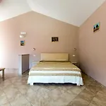 Residenza Borgo Italico Oda ve Kahvaltı Santa Domenica (Vibo Valentia)