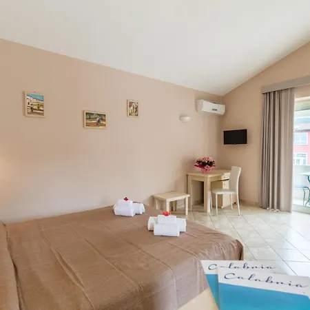 Residenza Borgo Italico 3*