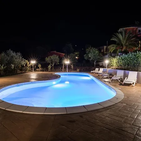 Oda ve Kahvaltı Residenza Borgo Italico Santa Domenica (Vibo Valentia)