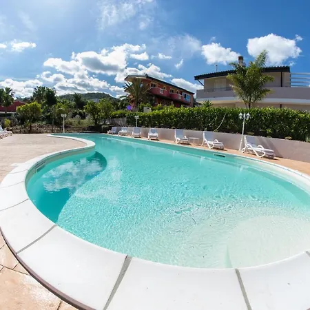 فندق مبيت وإفطار ريسيدنزا بورغو إيتاليكو 3*