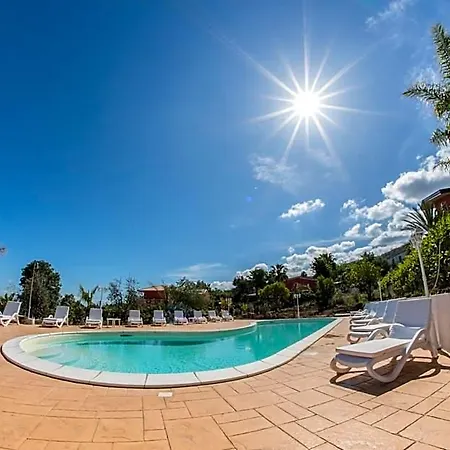 Residenza Borgo Italico Nocleg ze śniadaniem Santa Domenica (Vibo Valentia)