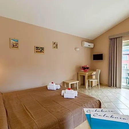 Residenza Borgo Italico 3* Santa Domenica (Vibo Valentia)