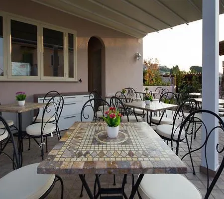 فندق مبيت وإفطار ريسيدنزا بورغو إيتاليكو