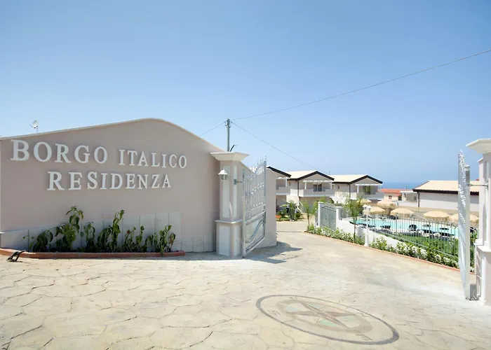 Residenza Borgo Italico לינה וארוחת בוקר 3*